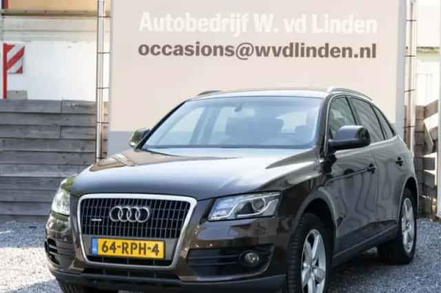 Audi Q5 (2011) thumbnail 1