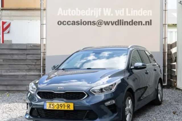 Kia Ceed (2019) thumbnail 1