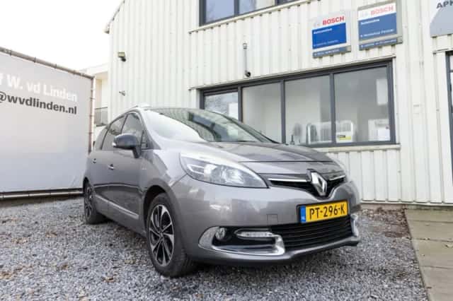 Renault Grand Scénic (2014) thumbnail 4