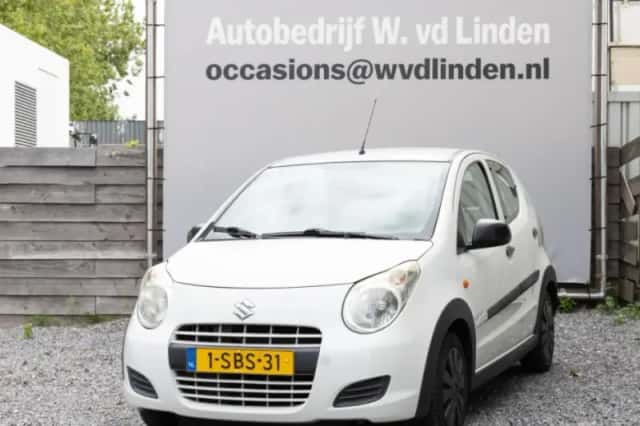 Suzuki Alto (2013) thumbnail 1