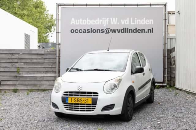 Suzuki Alto (2013) thumbnail 2