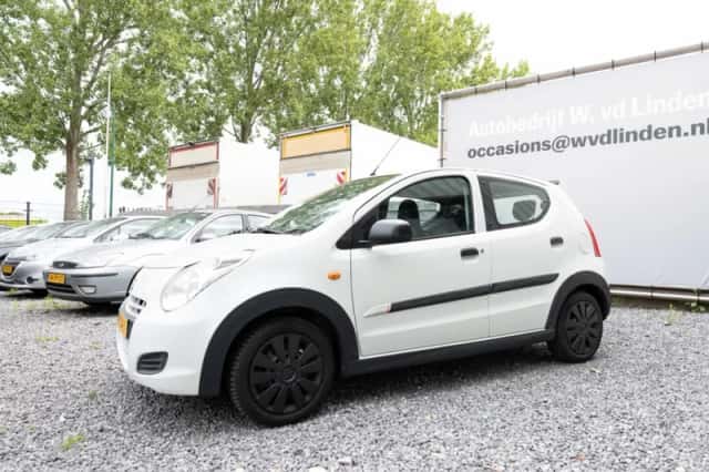 Suzuki Alto (2013) thumbnail 5