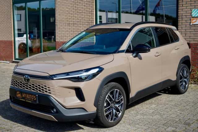 Toyota Corolla Cross (2025) thumbnail 6