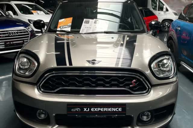 MINI Countryman (2019) thumbnail 3