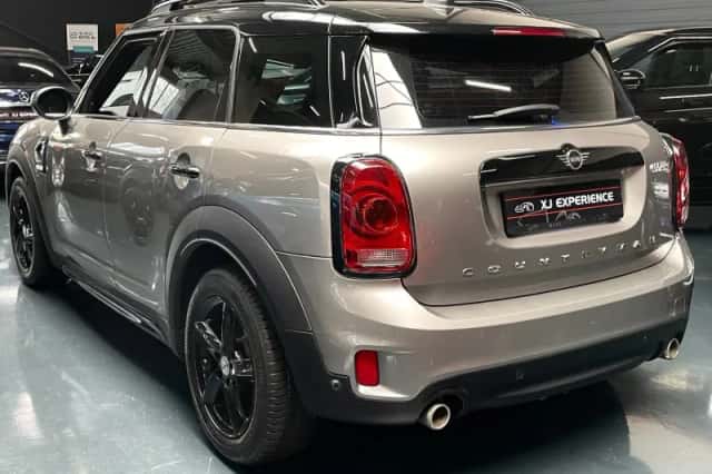 MINI Countryman (2019) thumbnail 5