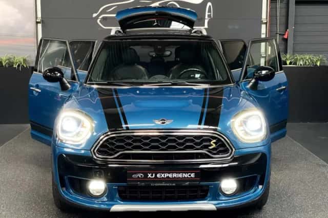 MINI Cooper (2017) thumbnail 5