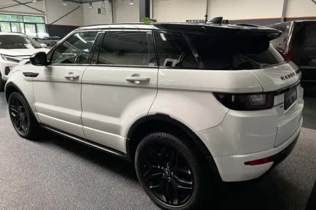 Land Rover Range Rover Evoque (2017) thumbnail 5