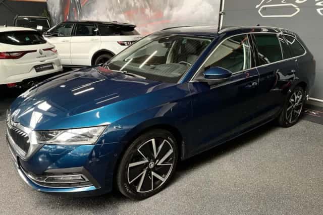 Škoda Octavia (2021) thumbnail 5