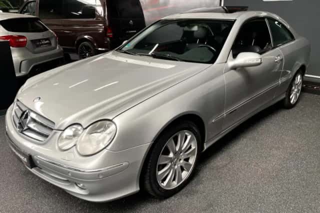 Mercedes-Benz CLK-Klasse (2003) thumbnail 4