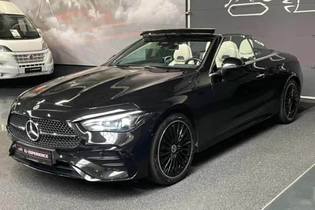 Mercedes-Benz CLE (2024) thumbnail 4