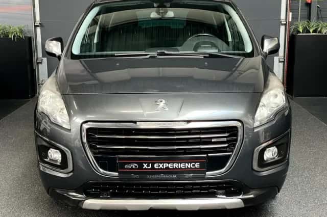 Peugeot 3008 (2014) thumbnail 1