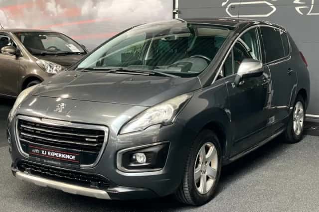 Peugeot 3008 (2014) thumbnail 4