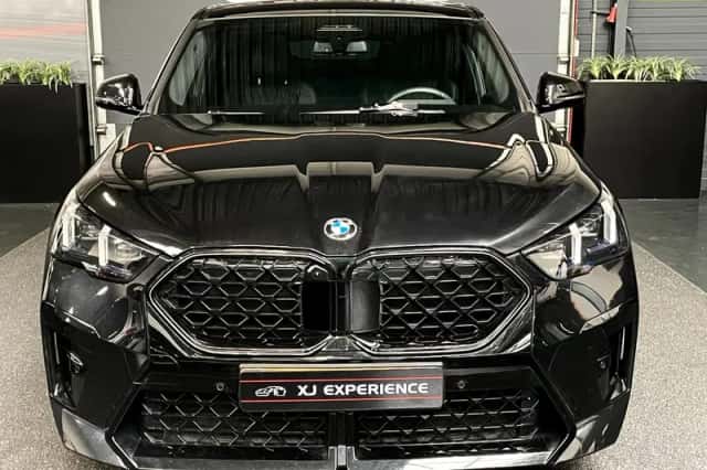 BMW X2 (2024) thumbnail 1