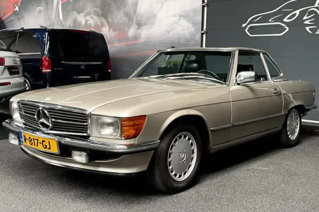 Mercedes-Benz SL-Klasse (1985) thumbnail 4