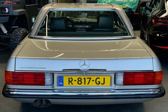 Mercedes-Benz SL-Klasse (1985) thumbnail 6