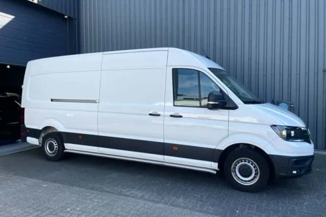 Volkswagen Crafter (2024) thumbnail 5