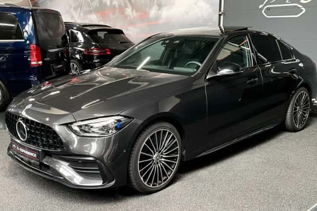 Mercedes-Benz C-Klasse (2023) thumbnail 1