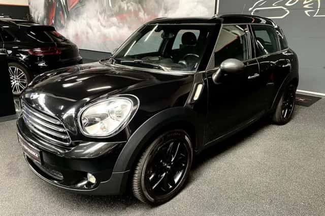 MINI Countryman (2011) thumbnail 1