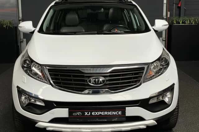 Kia Sportage (2010) thumbnail 1
