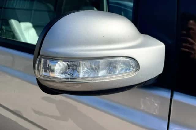 Mercedes-Benz Viano (2005) thumbnail 6