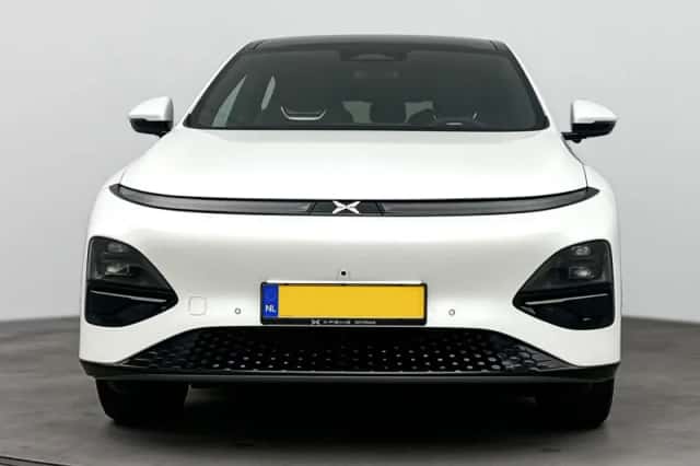 XPENG G6 (2024) thumbnail 4