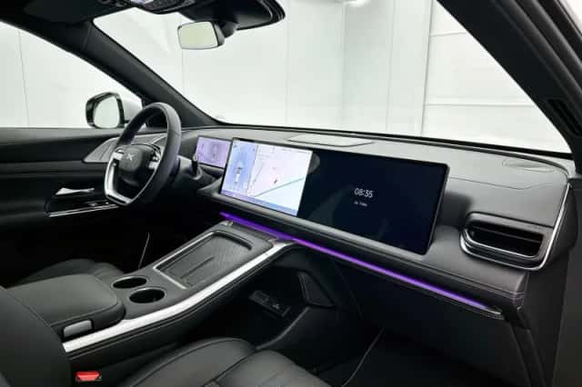 XPENG G9 (2025) thumbnail 18