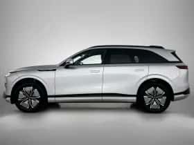 XPENG G9 (2025) thumbnail 3