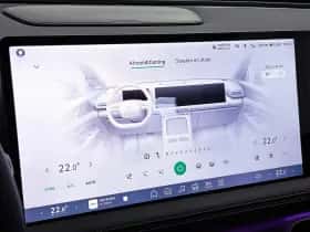 XPENG G9 (2025) thumbnail 24