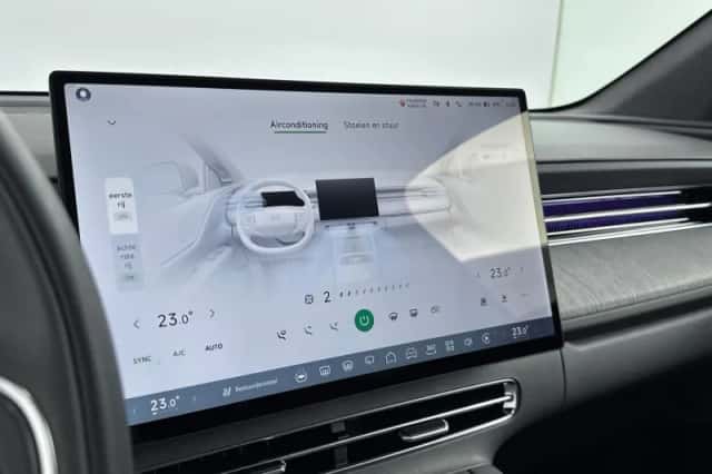 XPENG G6 (2025) thumbnail 16