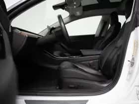 Tesla Model 3 (2020) thumbnail 11