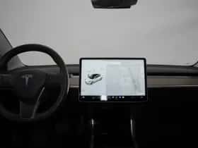 Tesla Model 3 (2020) thumbnail 15