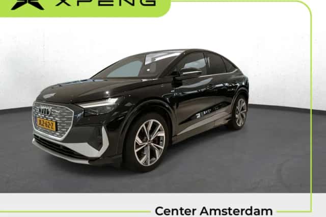 Audi Q4 (2022) thumbnail 1