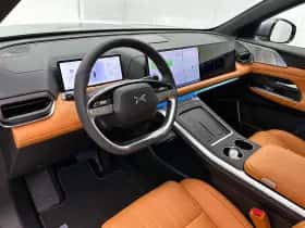 XPENG G9 (2025) thumbnail 8