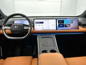 XPENG G9 (2025) thumbnail 9