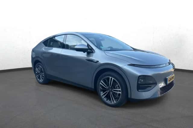 XPENG G6 (2025) thumbnail 2