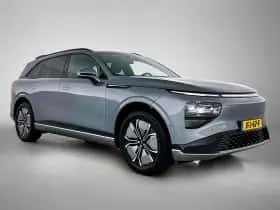 XPENG G9 (2025) thumbnail 6