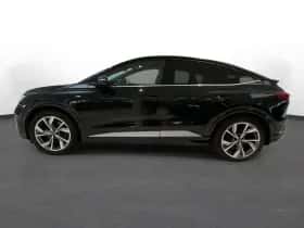 Audi Q4 (2022) thumbnail 2