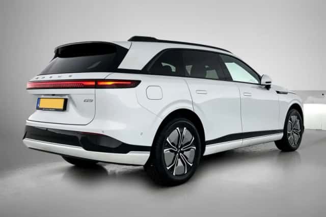 XPENG G9 (2026) thumbnail 2