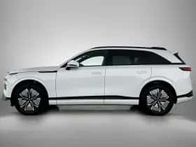 XPENG G9 (2026) thumbnail 3