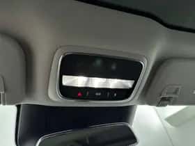 XPENG P7 (2025) thumbnail 30