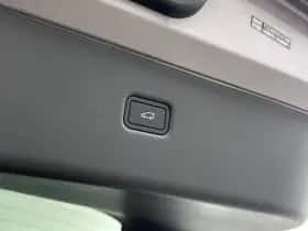 XPENG G6 (2025) thumbnail 17