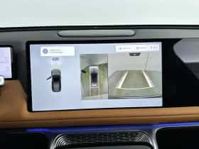 XPENG G9 (2025) thumbnail 24