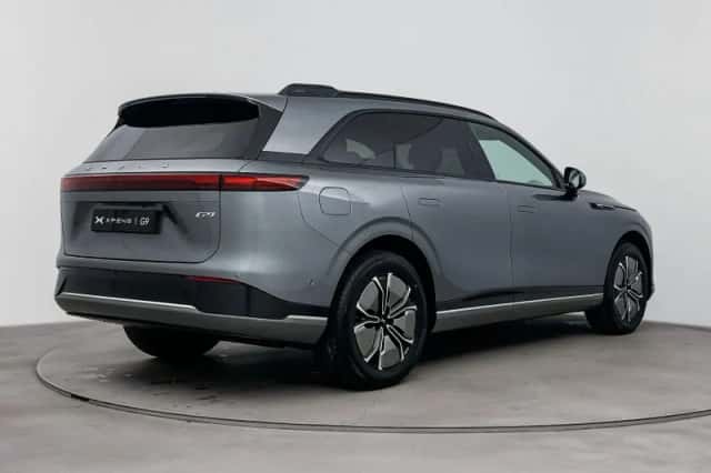 XPENG G9 (2025) thumbnail 2