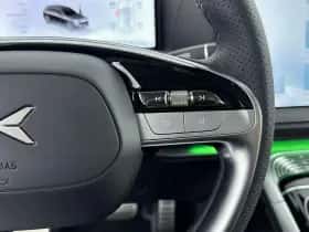 XPENG G9 (2024) thumbnail 15
