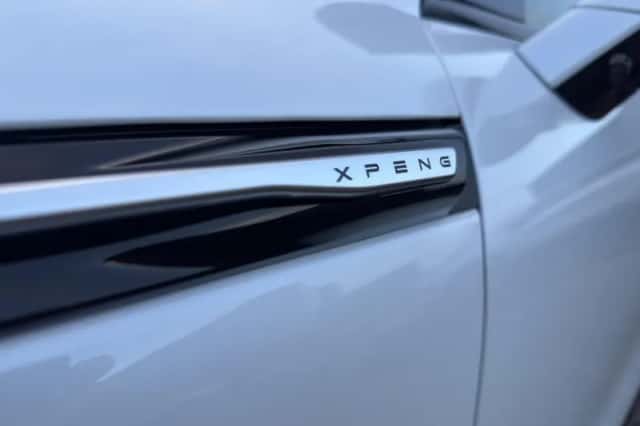 XPENG G9 (2025) thumbnail 11