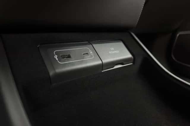 XPENG G9 (2025) thumbnail 22