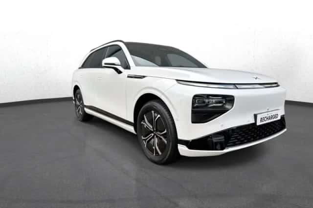XPENG G9 (2025) thumbnail 8
