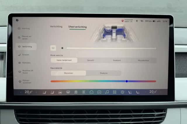 XPENG G6 (2025) thumbnail 32