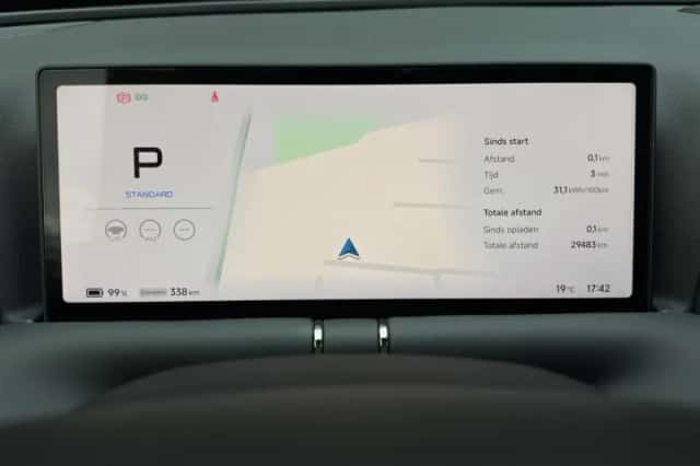 XPENG G9 (2025) thumbnail 18