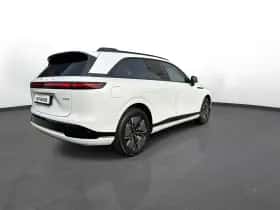 XPENG G9 (2025) thumbnail 6